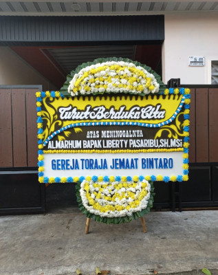 Papan Bunga Duka di Rhee